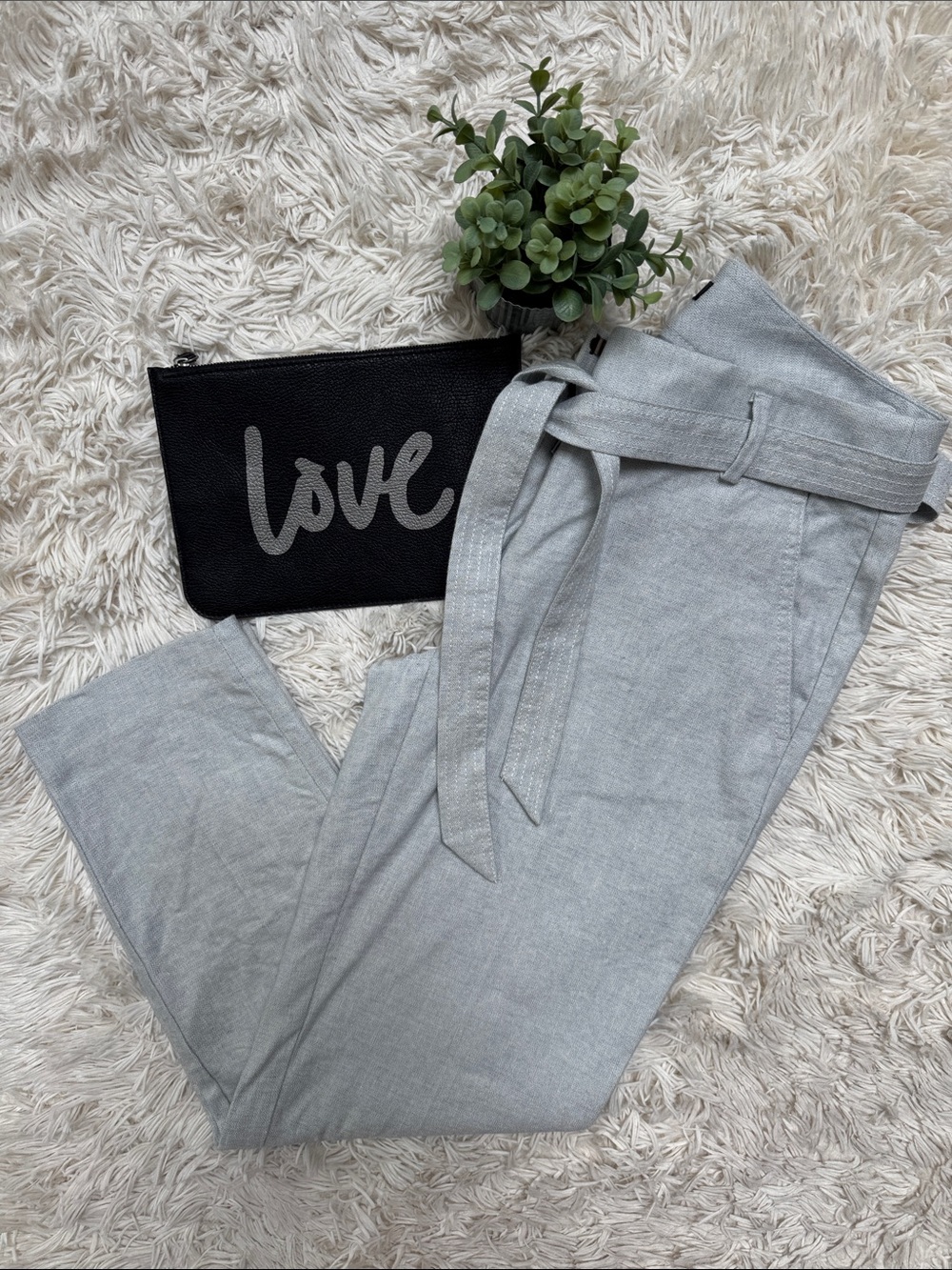 Loft Cropped Belt Waist Linen Blend Pants 💗 Light Gray